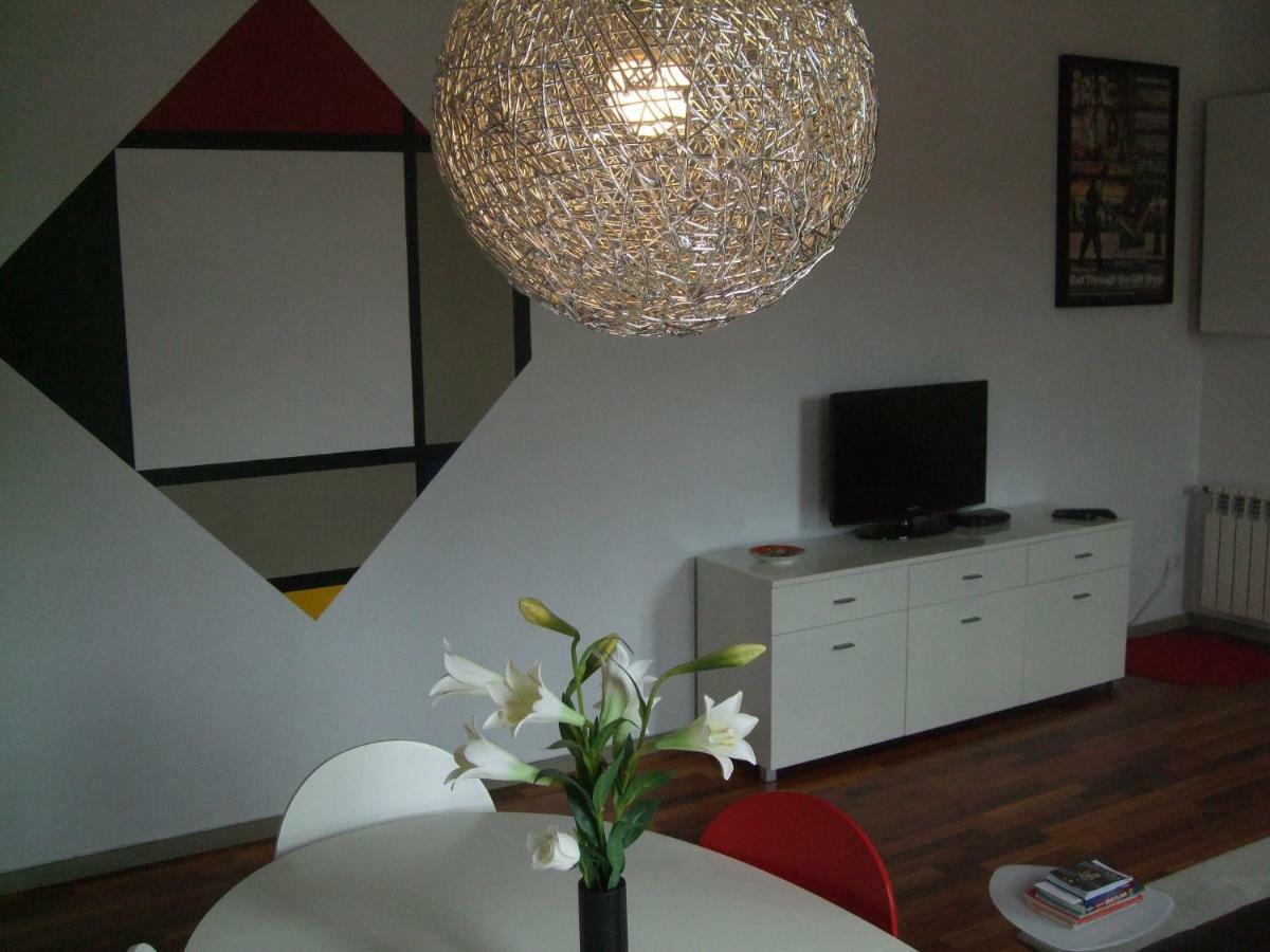 Torres Rojo Apartment Barcelona Exterior photo